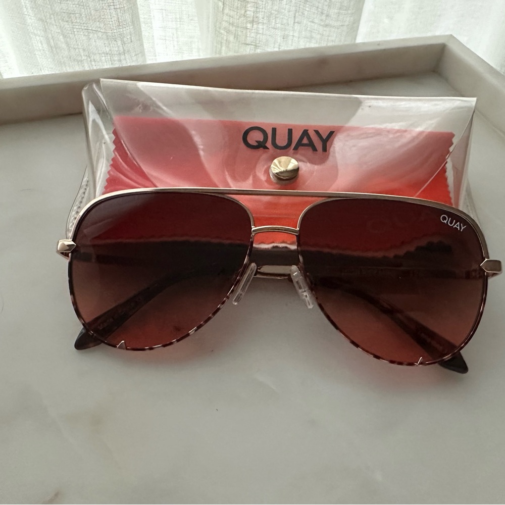 Quay Australia Women's High Key Mini Aviator Sunglasses